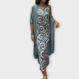 Zweiteiliges Ensemble: mintfarbenes ärmelloses Kleid mit Schlangenmuster, Schal-Überwurf