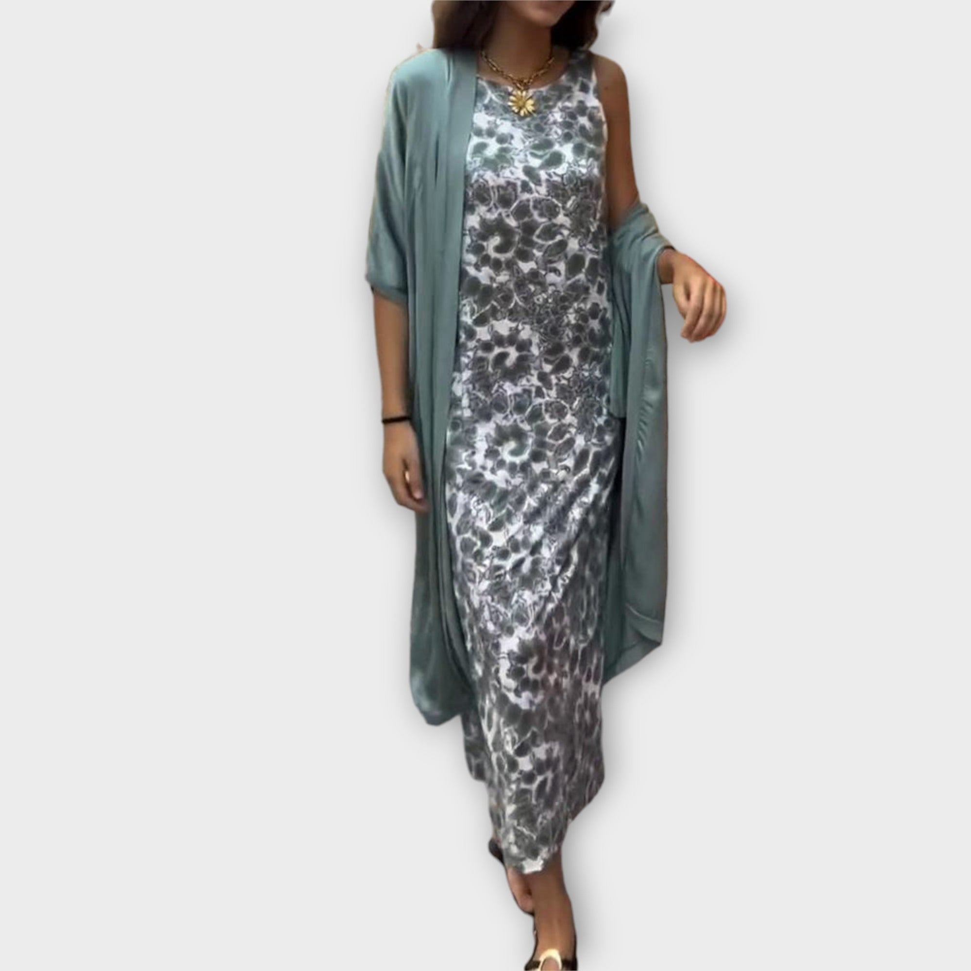 Zweiteiliges Ensemble: mintfarbenes ärmelloses Kleid mit Schlangenmuster, Schal-Überwurf