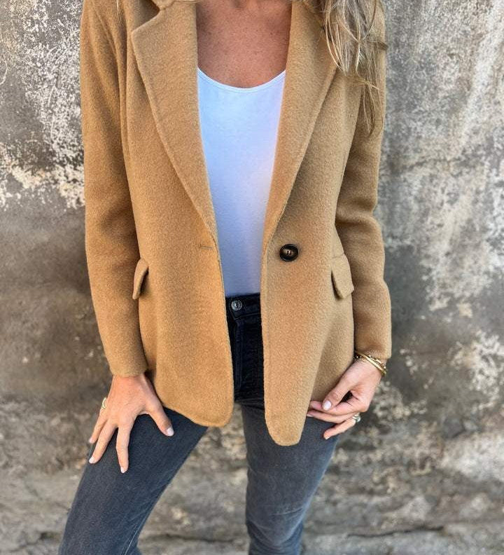 Lässige Jacke mit Revers, lange Ärmel, Knopfverschluss, Khaki