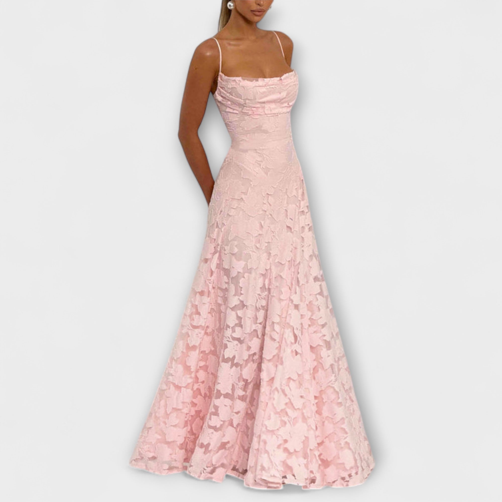 Hellrosa Spitzen-Maxikleid mit Spaghettiträgern und floraler Musterung, ärmellos