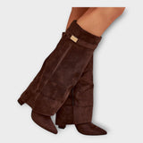 Stilvolle Hohe Stiefel