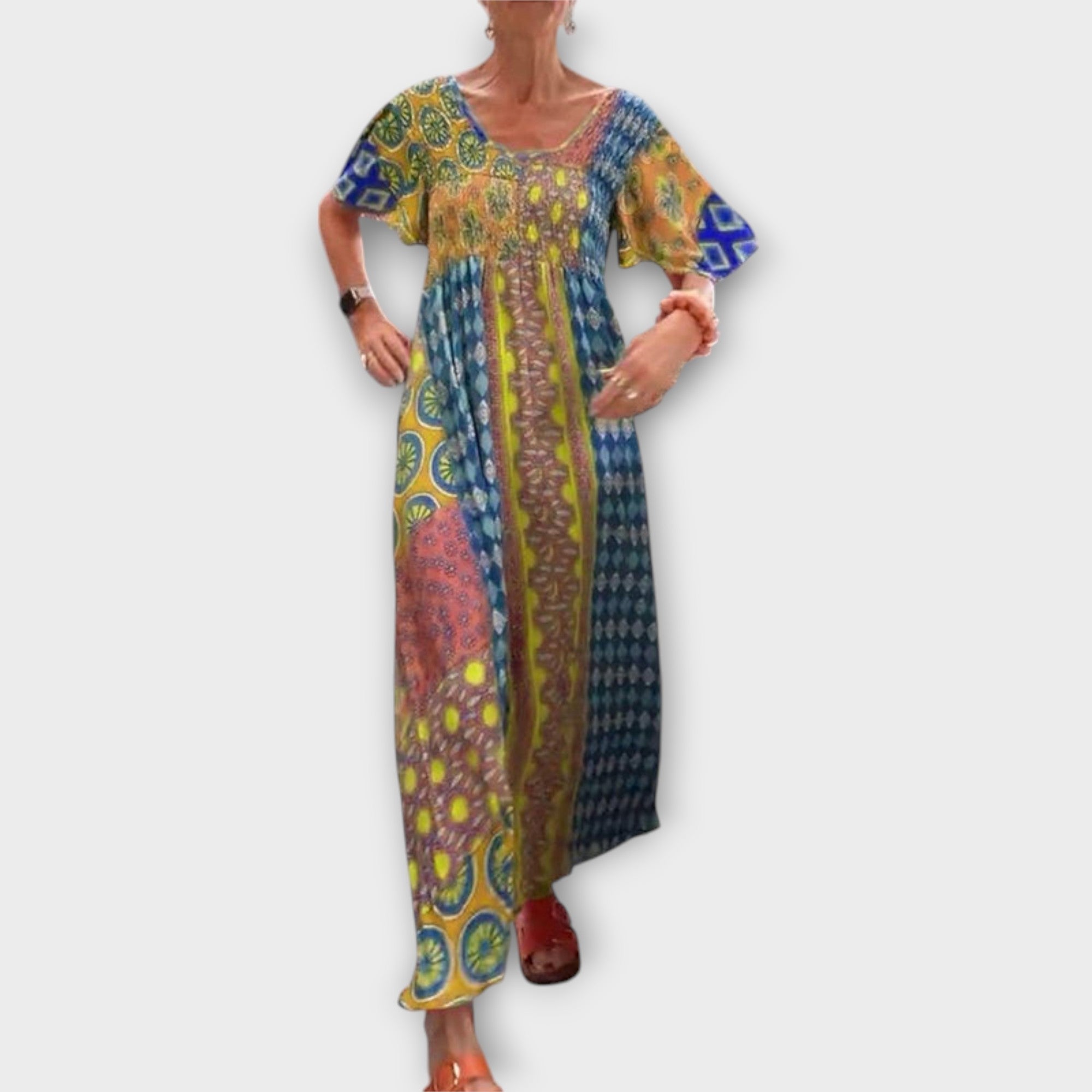 Boho-Maxikleid mit Rundhalsausschnitt, kurzem Arm und mehrfarbigen Streifen