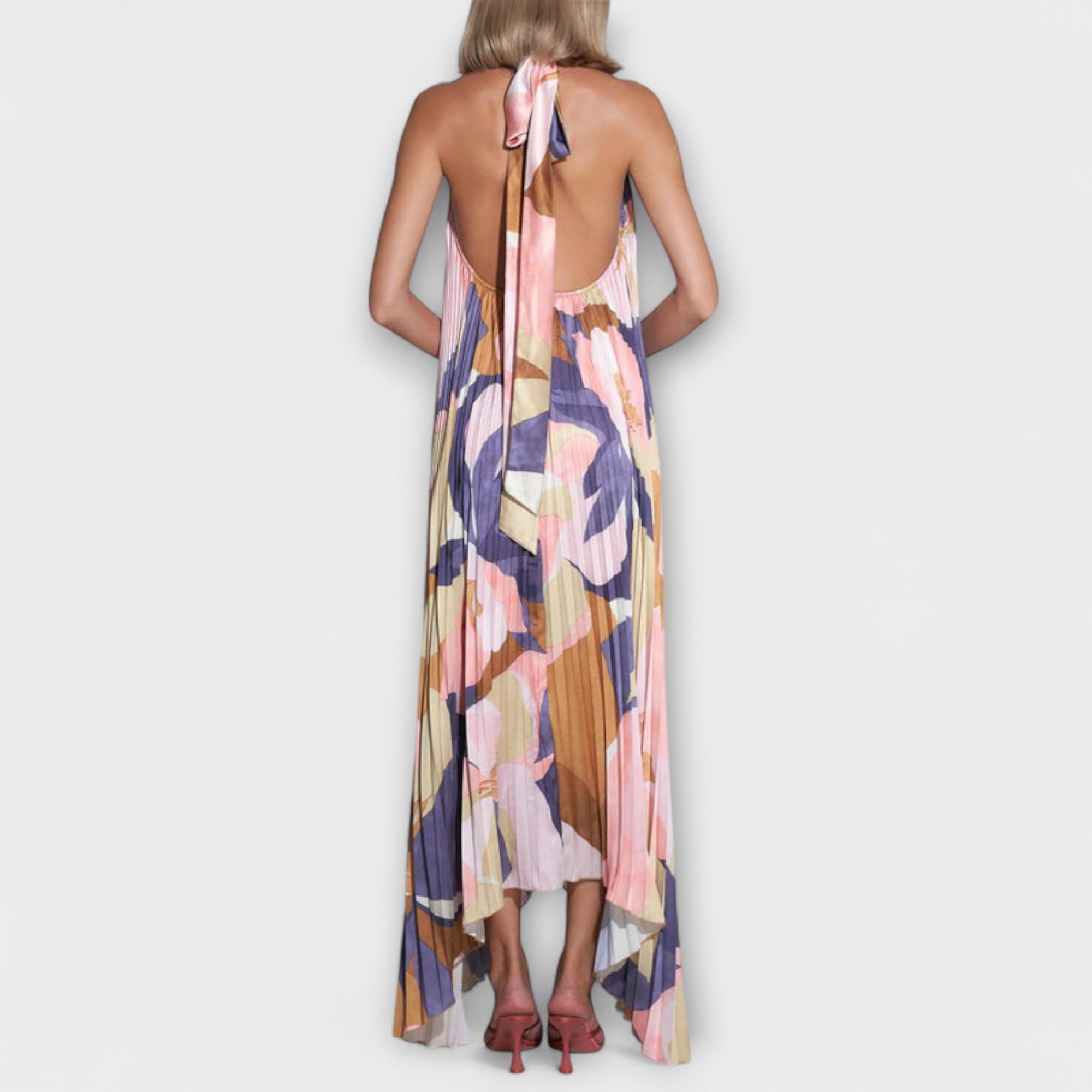 Rückenfreies Midikleid mit Neckholder, plissierter Rock und Trägern, bunt gemustert