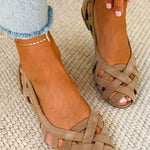 Emma geflochtene Sandalen Taupe, offene Zehen, Riemchengeflecht über dem Fuß
