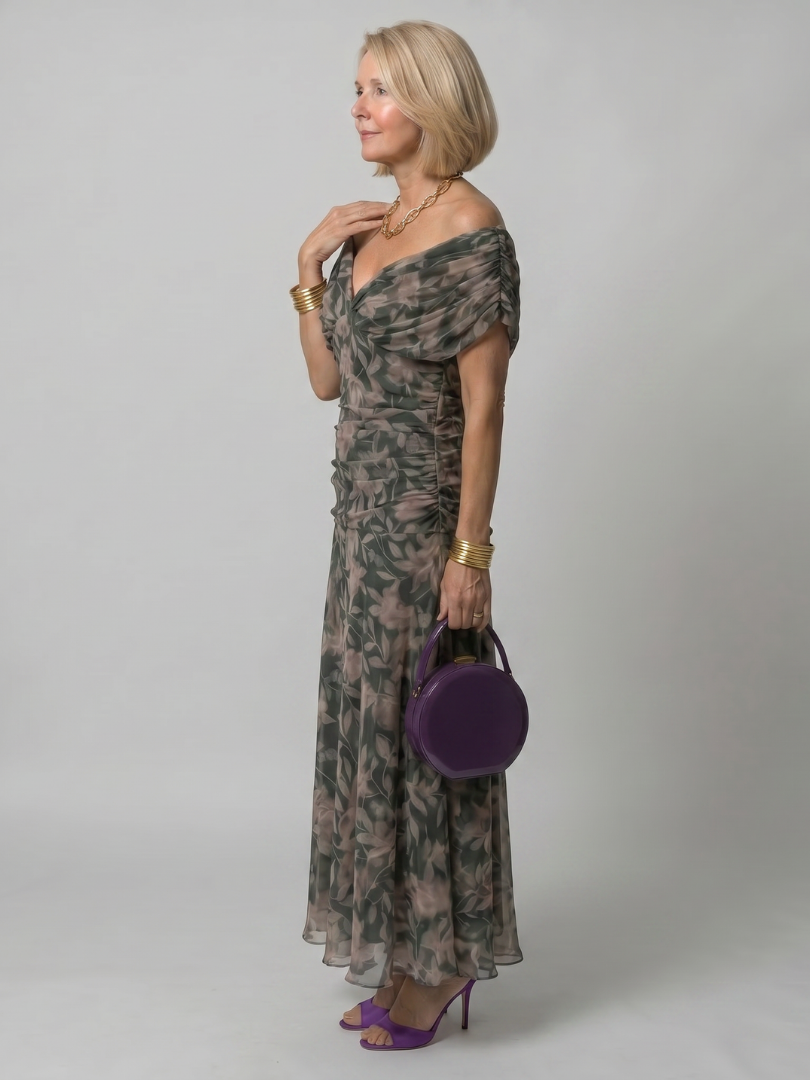 Dunkelgrünes Off-Shoulder-Midi-Kleid von Calen mit Blattmuster und fließendem Rock