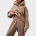 Jogginganzug mit Kapuzenpullover und Jogginghose, beige; Kordelzug in der Taille