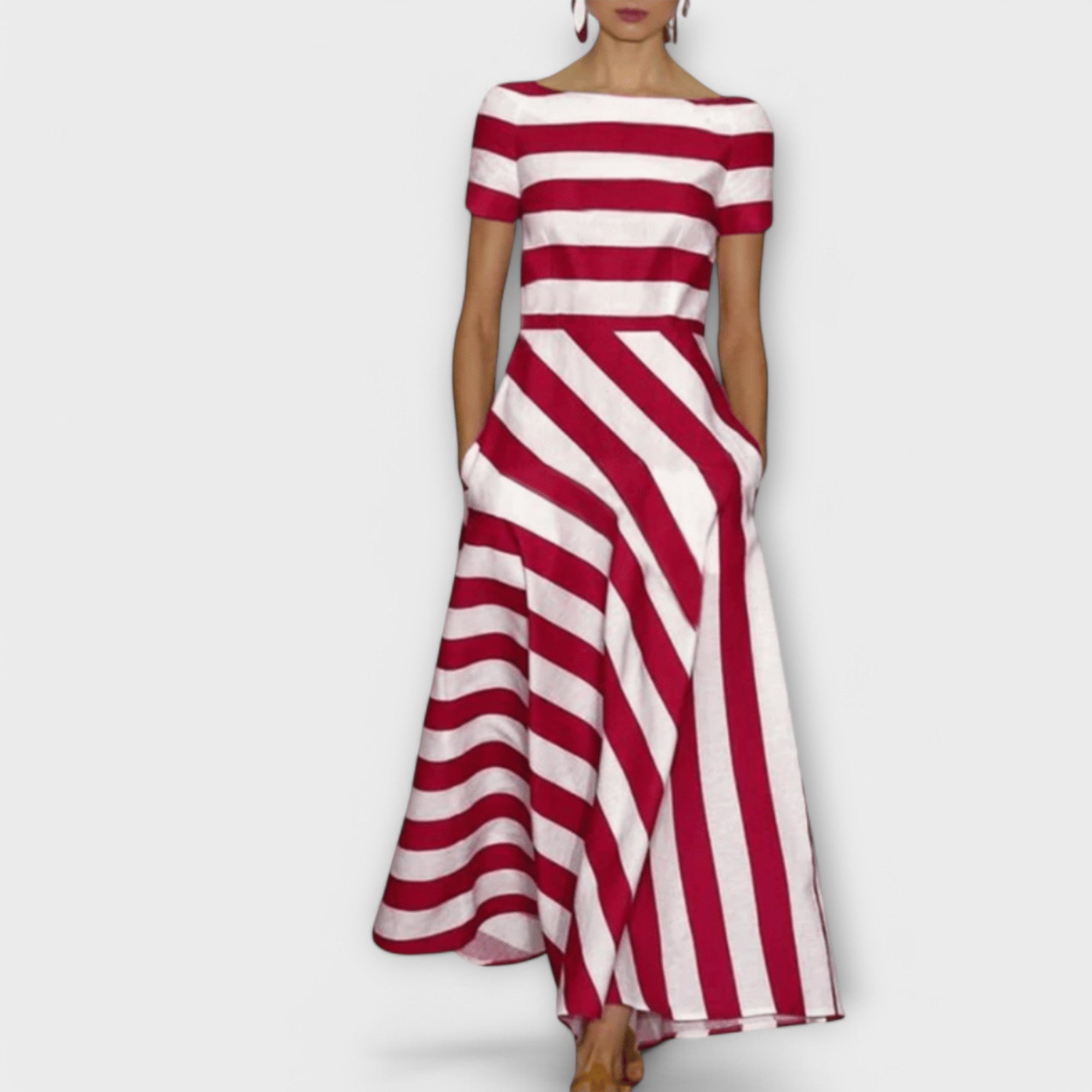 Gestreiftes Maxikleid mit kurzen Ärmeln, schwingender A-Linie, rot-weiß gestreift, Rundhalsausschnitt