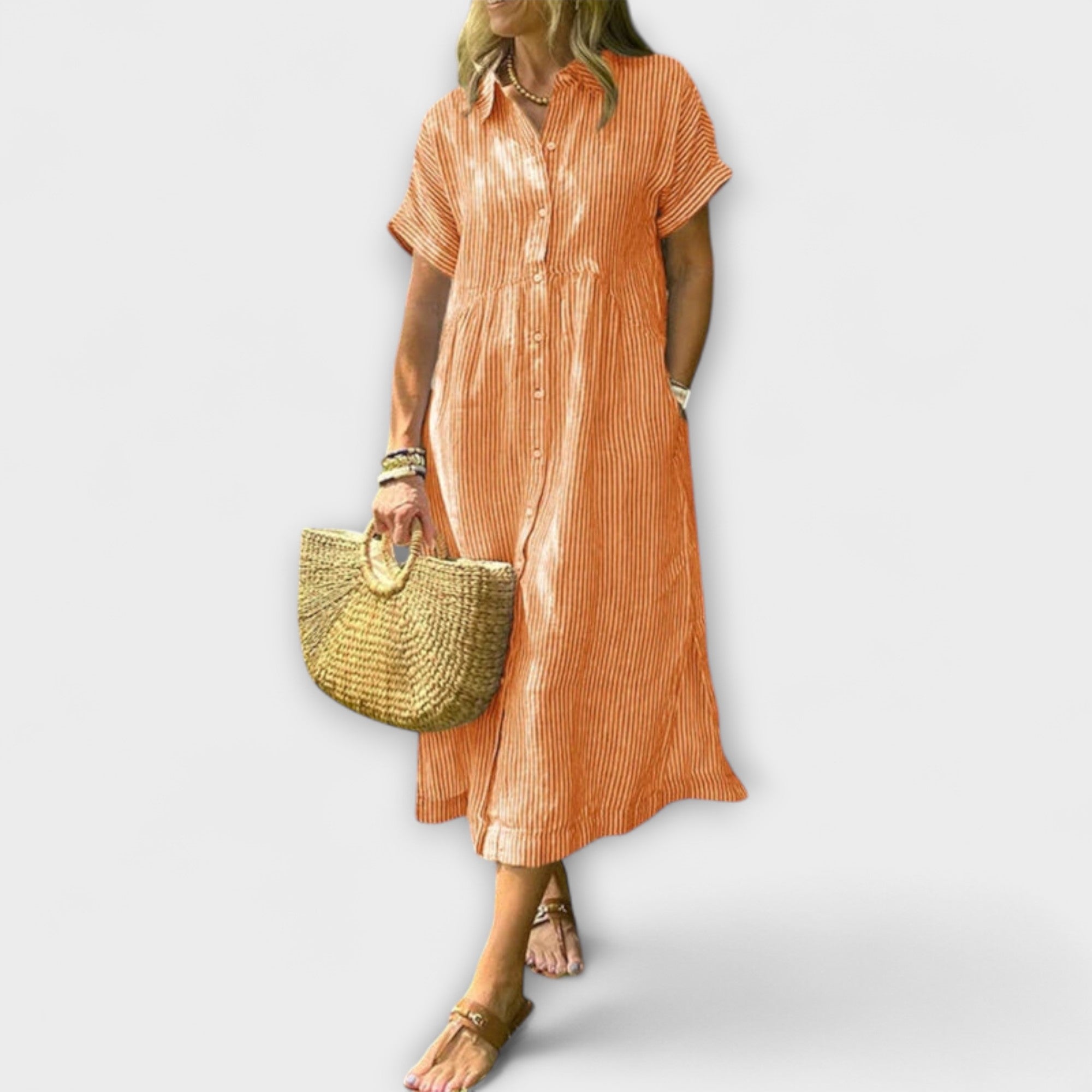 Oranges gestreiftes Midikleid mit V-Ausschnitt, Knopfleiste und kurzen Ärmeln