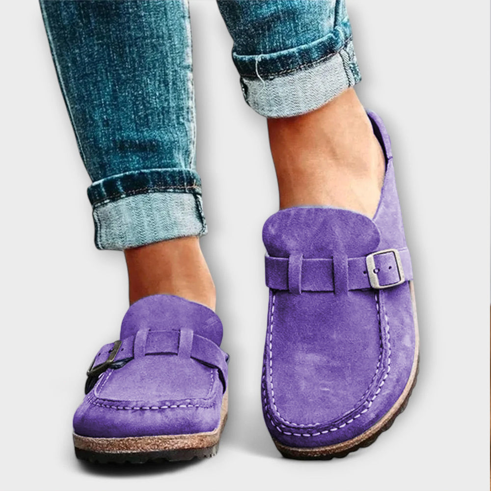 Orthopädischer Damenschuh lila mit Zierschnalle, Wildlederoptik