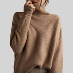 Weicher Pullover mit Stehkragen, Rippenstrick und Rauten-Design, beigebraun
