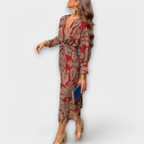 Elegantes Kleid mit langen Ärmeln, rot mit goldfarbenem Print, lockere Passform