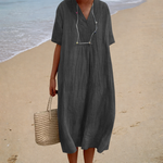 Dunkelgraues Sommerkleid mit V-Ausschnitt, kurzen Ärmeln und Taillenband