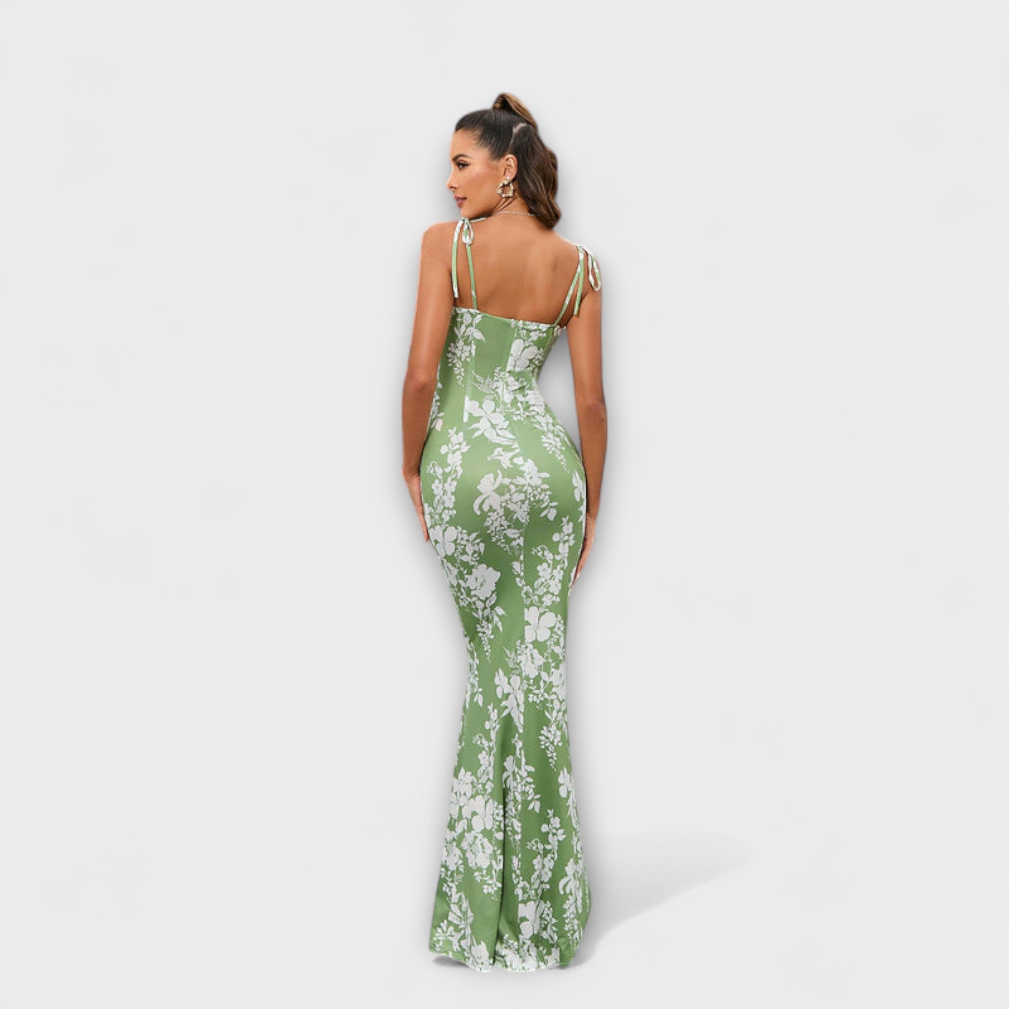 Abendkleid mit hellgrünem Blumenmuster und dünnen Schulterträgern, langes Rockteil