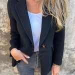 Lässige Jacke mit Revers und langen Ärmeln, schwarz, mit Knopfleiste