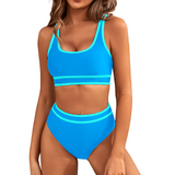 Figurformendes Sport-Bikini-Set in Blau mit breiten Trägern und kontrastfarbenen Streifen