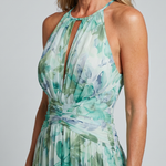 Halter-Midikleid mit grünem Blumenmuster, gefütterte Raffung am Oberteil, Rundhalsausschnitt