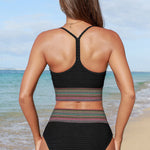 Rückenansicht schwarzes Bikini-Set mit Neckholder-Trägern und mehrfarbigem Streifenband
