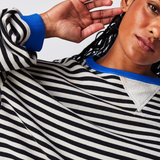 LUCY I Pullover mit gestreiftem Muster und blauem Kragen, weite Passform