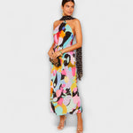 Midikleid mit bunter Blumenoptik und schwarzem Pünktchen-Schal am Halsausschnitt