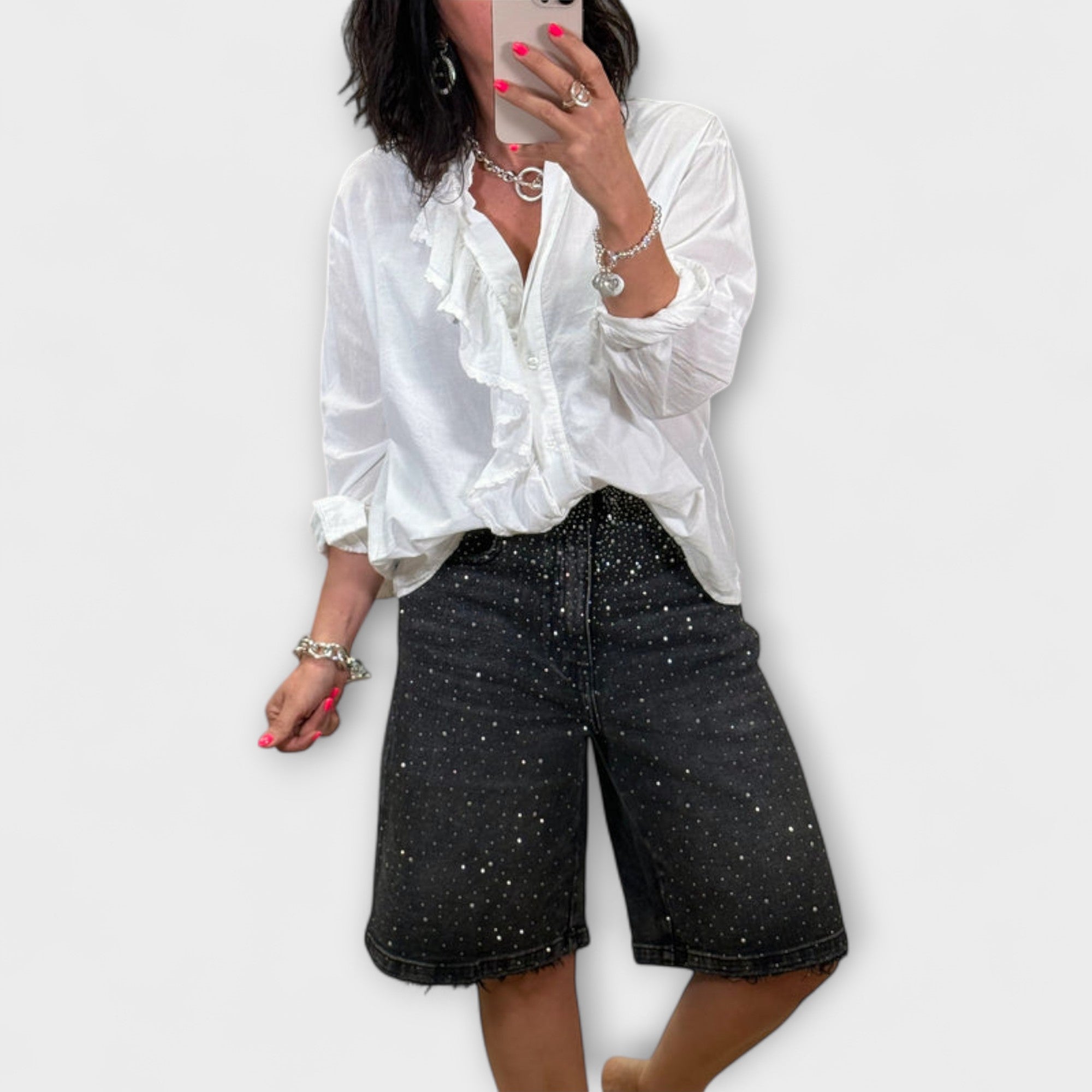 Schwarze Strass-Bermudashorts mit kurzem, weitem Bein