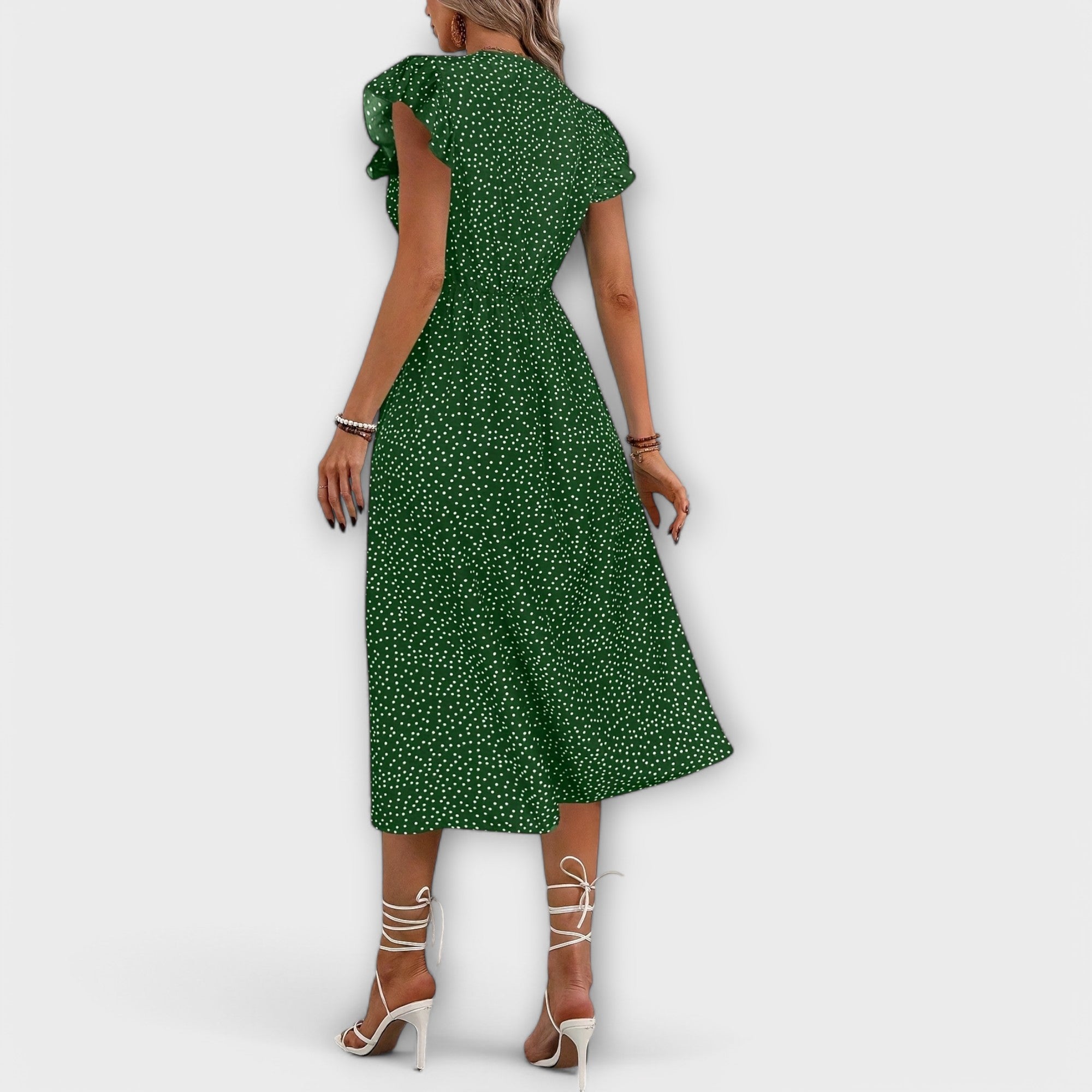 Grünes Midi-Kleid mit Polka-Dots, kurze Ärmel mit Volants, Rückansicht mit Schlitz vorn