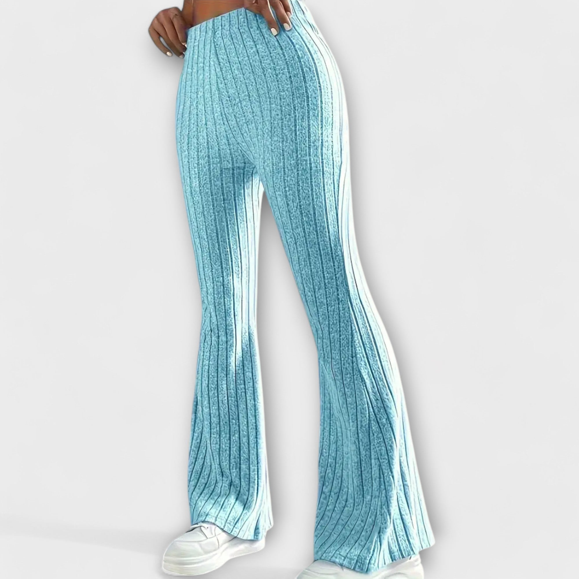 Elegante Schlaghose aus geripptem Strick in Blau mit hohem Bund und weitem Schlagbein