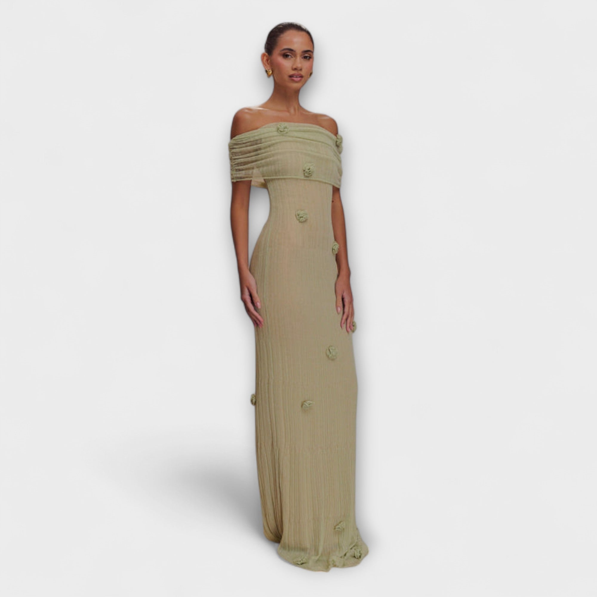 Rückenansicht vom schulterfreien Maxikleid, Maxi-Länge, florale Stickmotive