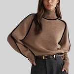 Rollkragenpullover Espresso-Braun mit geripptem Kragen und schwarzen Paspeln