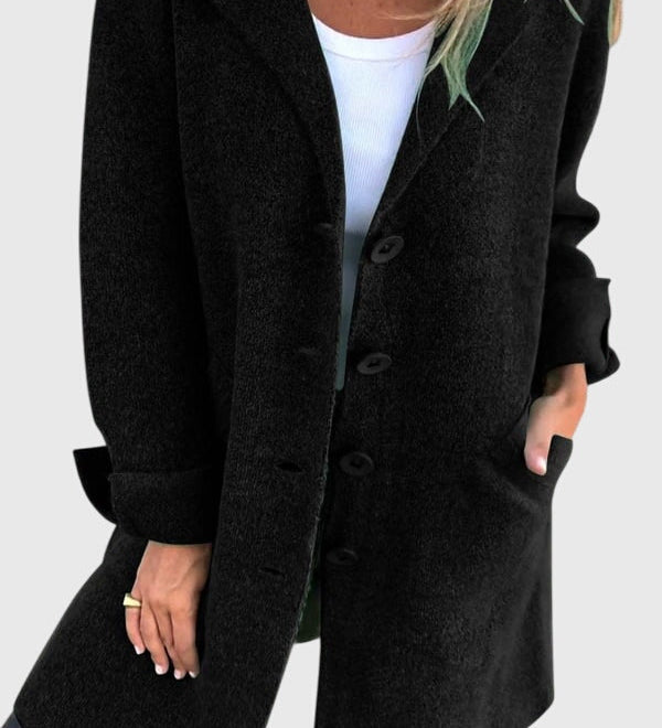 Schwarzer Blazer mit Knopfdetails, Reverskragen und aufgesetzten Taschen