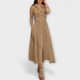 Einreihiges Midi-Kleid mit Bindegürtel, beige, ärmellos, Knopfleiste