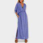Retro-Maxikleid in Blau mit V-Ausschnitt, geraffter Taille und Seitenschlitz
