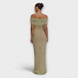 Schulterfreies Maxikleid von hinten, lange Maxi-Länge, dezente Stickereien