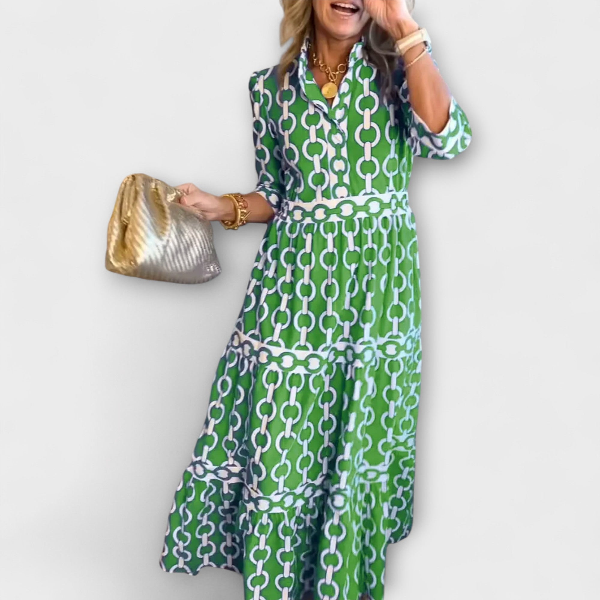 Midi-Kleid mit Kettenmuster in Grün/Weiß, kurze Ärmel, durchgehende Kettenoptik, Volants