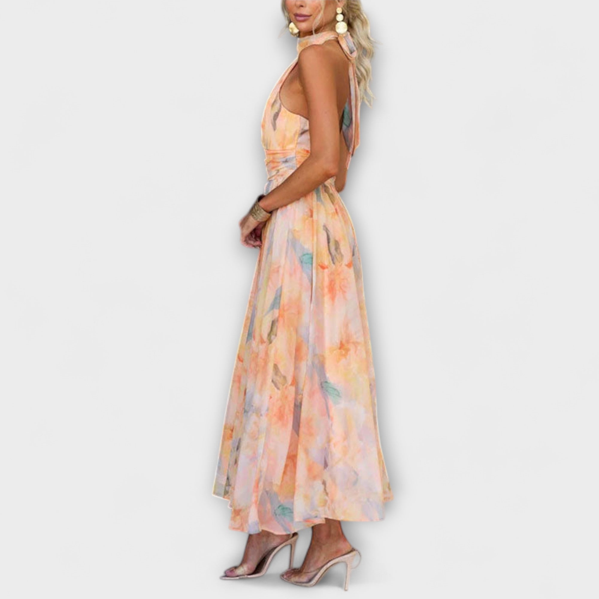 Neckholder-Maxi-Kleid mit Aquarell-Print, schmale Seitenansicht und fließender Rockpartie