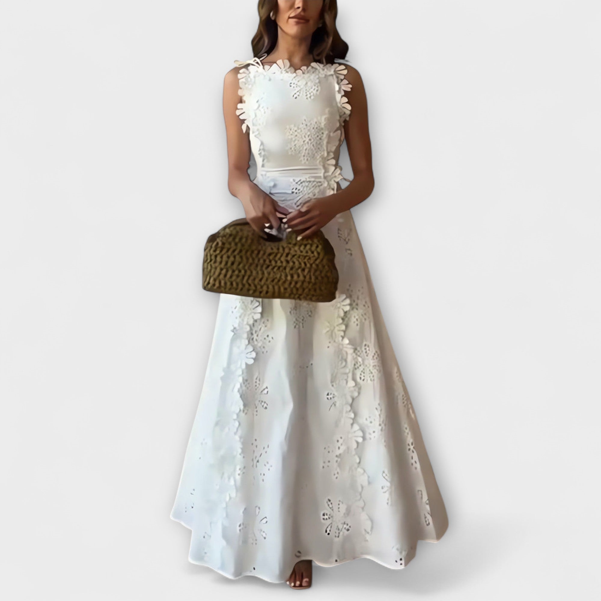 Éliora Maxikleid weiß mit Spitzenblumenmuster, breiter Rock, ärmellos