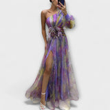 Asymmetrisches One-Shoulder-Maxikleid, Farbmix Lila/Grün/Gelb, Beinöffnung vorn