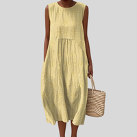 Fliessendes und bequemes Kleid