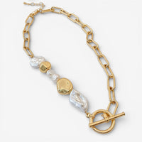 Retro Perl Necklace