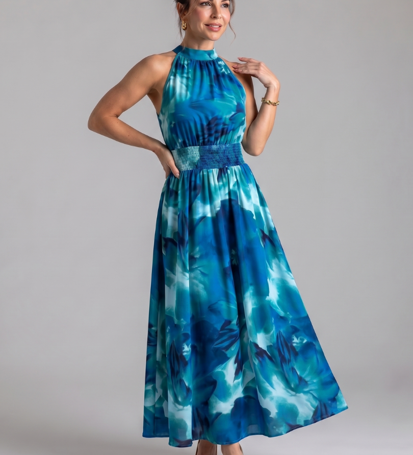 Blaues Midi-Kleid mit geraffter Taille und abstraktem Druck, ärmellos, hoher Hals