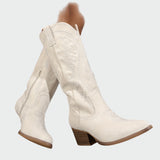 Elegante bestickte Westernstiefel