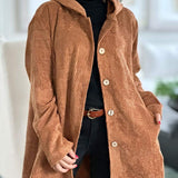 Cordjacke mit Kapuze, rostbraun, Knopfleiste vorn und aufgesetzte Taschen