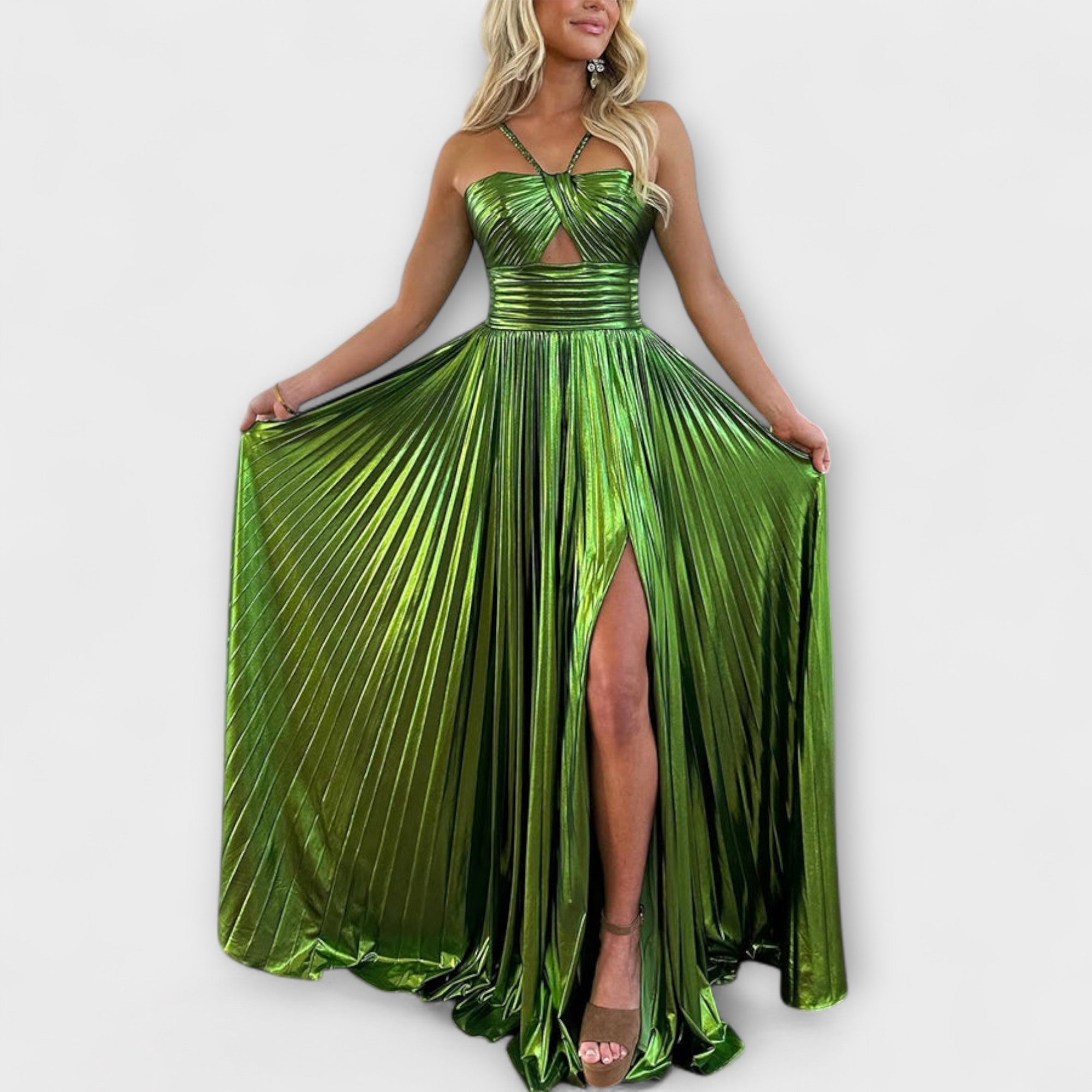 Grünes Maxikleid mit Metallic-Stoff, Faltenrock mit Beinausschnitt vorne