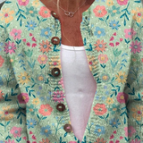 Verena | Strickjacke mit Blumenmuster und Holzknöpfen