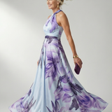 Maxikleid mit Blumenprint, Neckholder-Halterung, weit schwingender Rock, fliederfarben