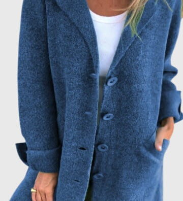 Blauer melierter Blazer mit Reverskragen und Knopfleiste vorn, Taschen und langen Ärmeln