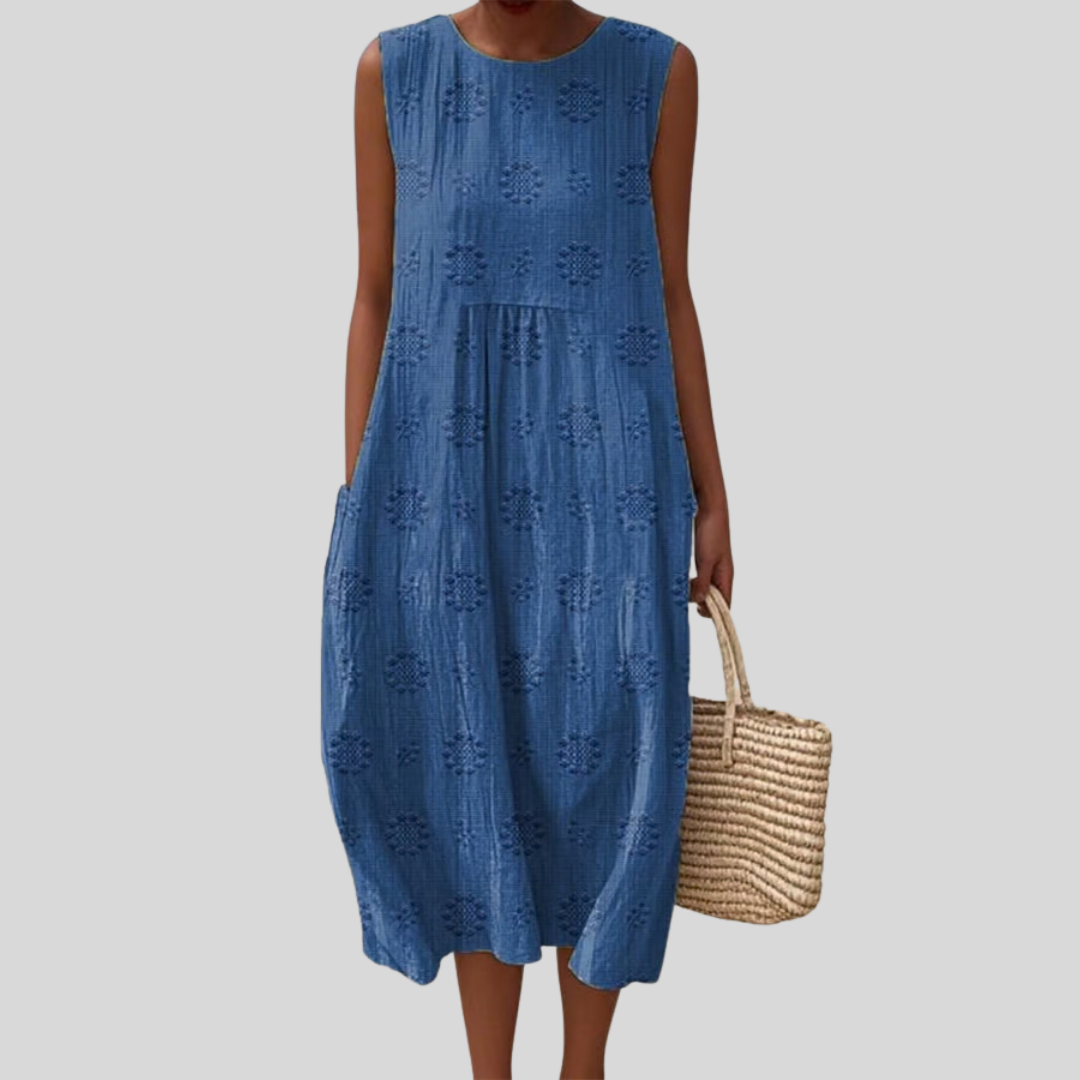 Ärmelloses Kleid in Blau mit Stickerei und gerafftem Rock, knielang und weit fallend