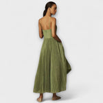 Tüll-Midikleid in Olivgrün mit Bustier-Rücken, schmalen Trägern und Faltenrock