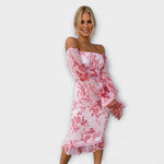 Midi-Kleid mit schulterfreiem Ausschnitt, langen Rüschenärmeln und rosa Blumenprint