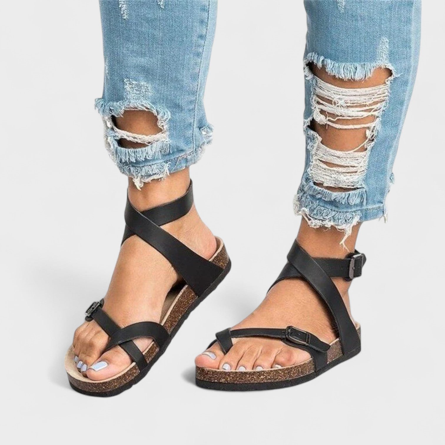 Schwarze Ledersandalen mit Knöchelriemen und Fersenriemen, offene Zehen