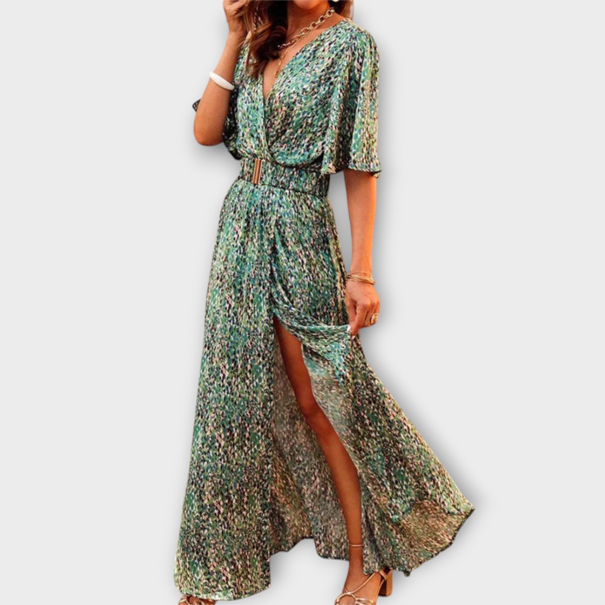 Wickel-Maxikleid in Grün mit V-Ausschnitt, Halbarm, Bindegürtel und Schlitz